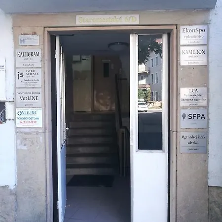 Maximilian דירה ברטיסלאבה