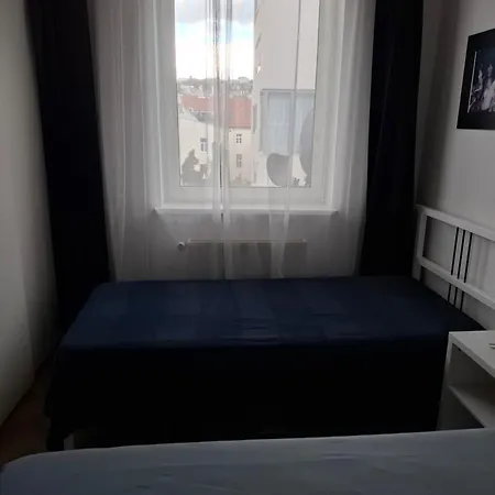 شقة Maximilian